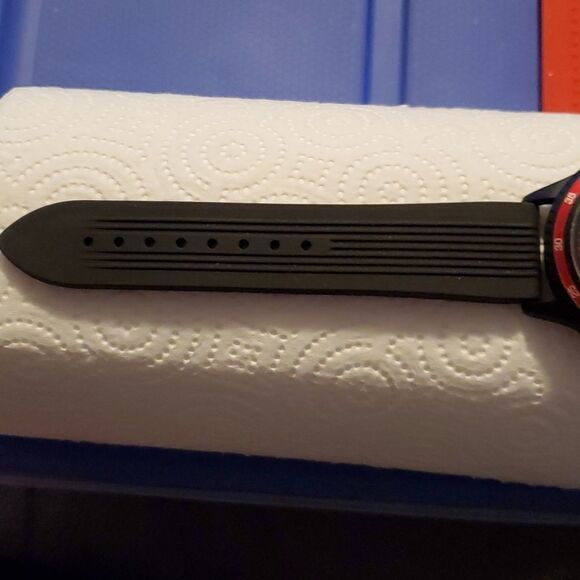 Marvel Deadpool Wristwatch Black Red‎ Case Indiglo Black Silicone Band Analog - Picture 5 of 9